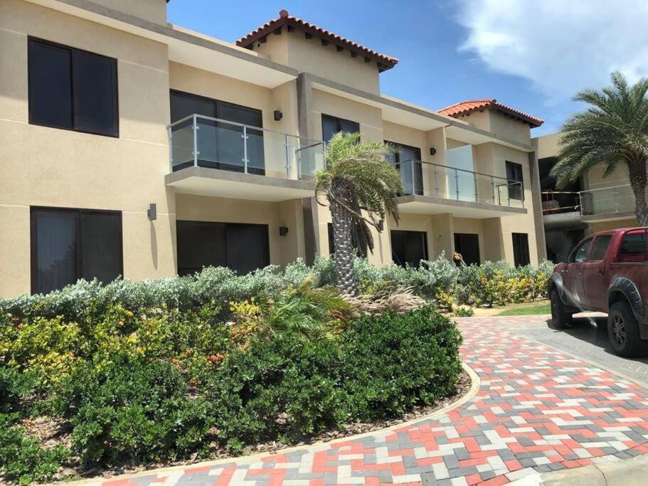 New! Cozy 1 Bedroom Condo- Gold Coast, Noord Aruba Palm Beach ภายนอก รูปภาพ